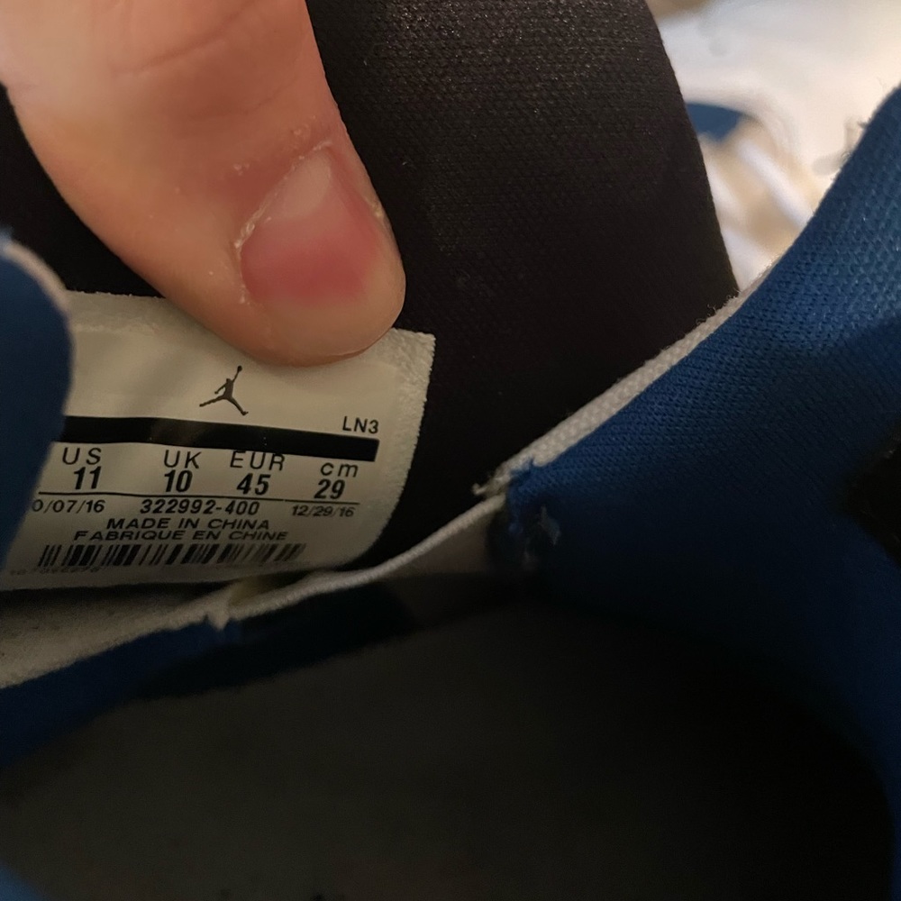 Jordan 6 Rings Team Royals - Picture 6 of 8